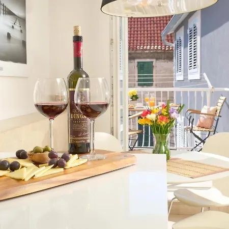 Campanelo Apartman *